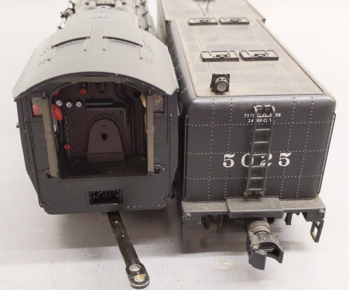 MTH 20-3161-1 O Gauge Santa Fe 2-10-4 Steam Locomotive & Tender w/ PS 2.0 #5025 EX/Box