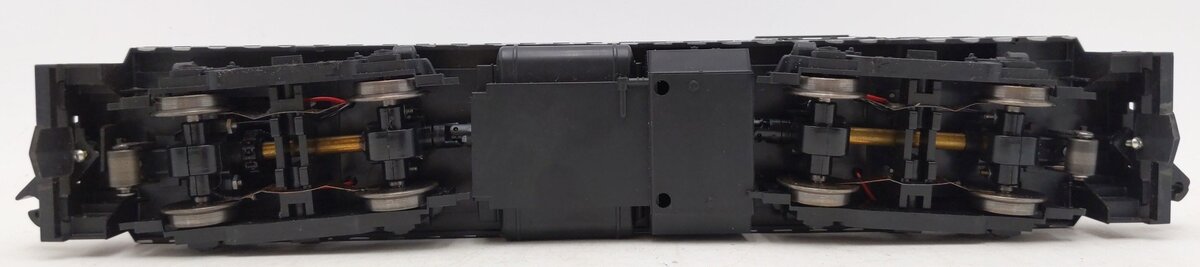 Weaver 5508 O Santa Fe RS-3 Powered Diesel Locomotive #2102 -  Hi-Rail EX/Box