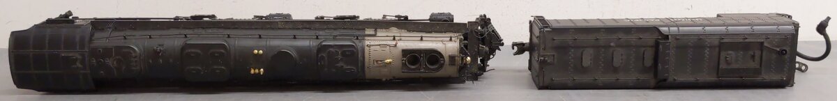 MTH 20-3089-1 Union Pacific 4-6-6-4 Challenger Steam Loco & Tender w/PS2 #3713 EX/Box