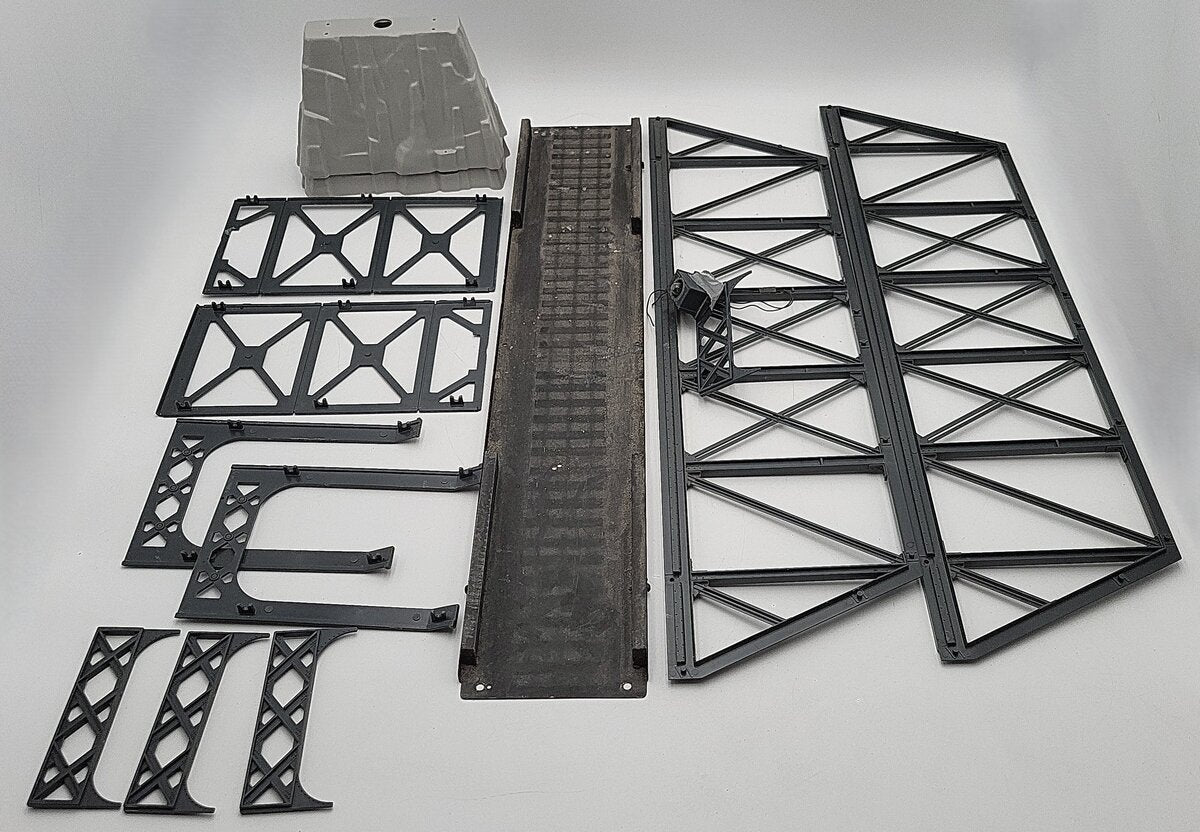 Lionel 6-12772 O Gauge Truss Bridge-Unassembled VG/Box