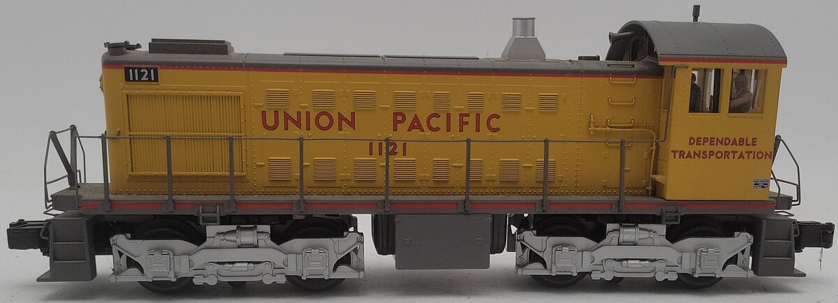 MTH 20-2501-1 O Gauge Union Pacific Alco S-2 Diesel Switcher w/PS2 #1121 VG/Box