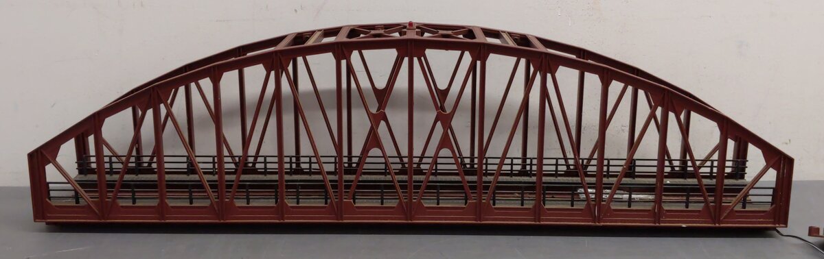 MTH 40-1031 O Gauge 30 Inch Rust Colored Steel Arch Bridge w/ Piers VG/Box