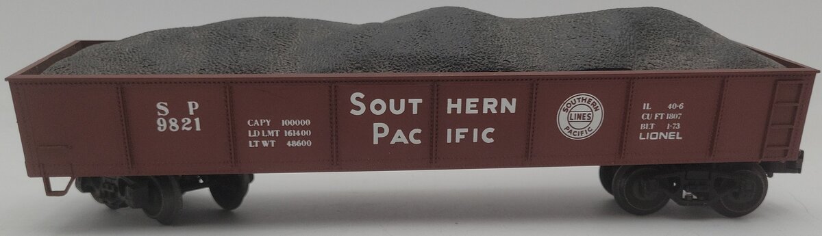 Lionel 6-9821 O Gauge Southern Pacific Gondola w/ Load VG/Box