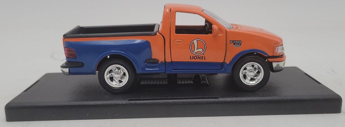 Lionel RMT-5604 1:28 Scale 1997 Ford F-150 Pickup Truck Die-cast LN/Box