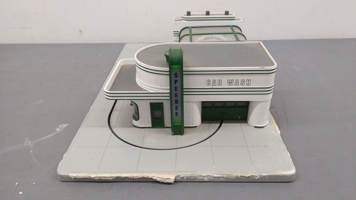 MTH 30-9104 O Scale Speedy Operating Animated Car Wash EX/Box
