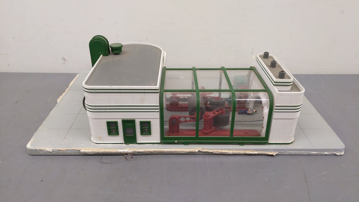 MTH 30-9104 O Scale Speedy Operating Animated Car Wash EX/Box
