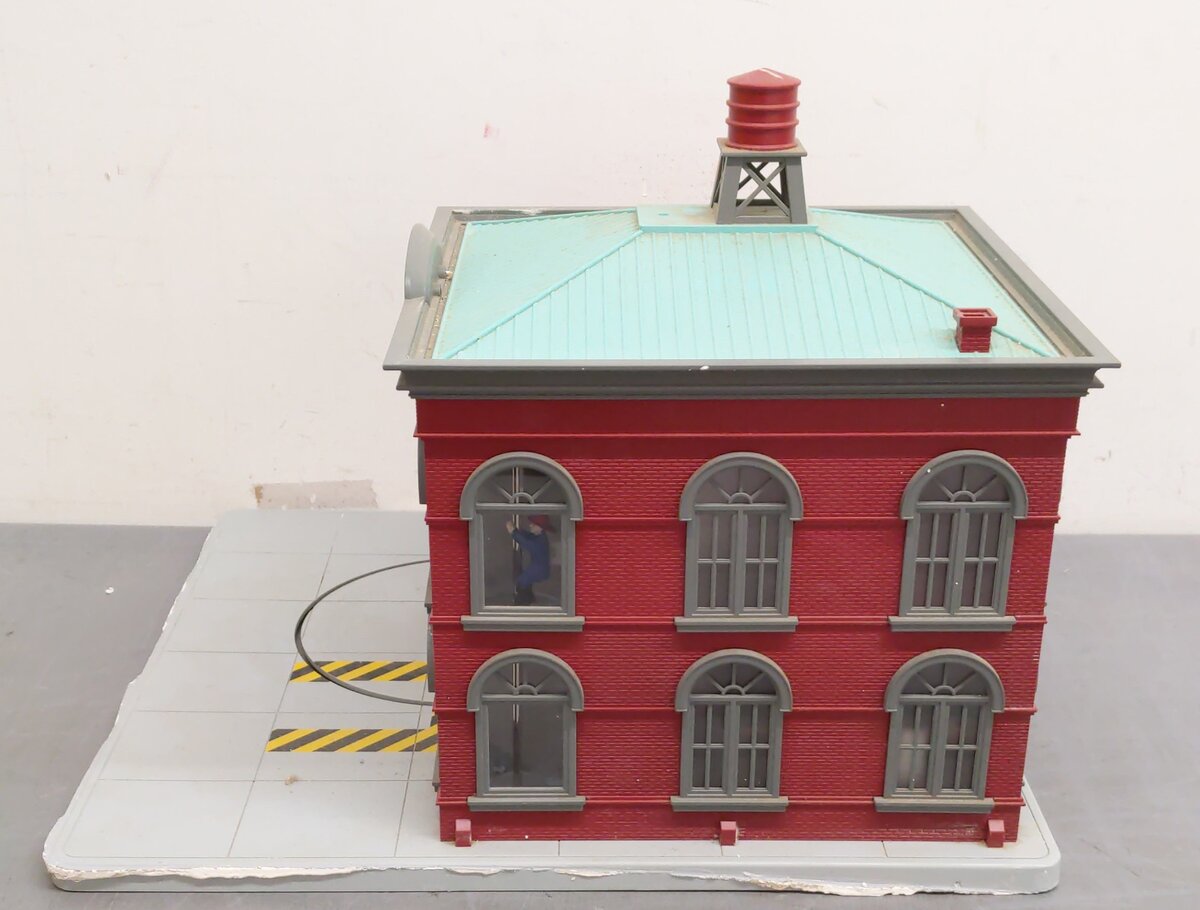 MTH 30-9102 O Gauge Operating Firehouse EX/Box