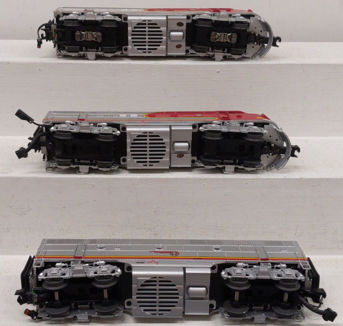 MTH 20-2819-1 Santa Fe F-3 ABA Diesel Engine Set w/PS 2.0 #31L/31C/31A EX/Box
