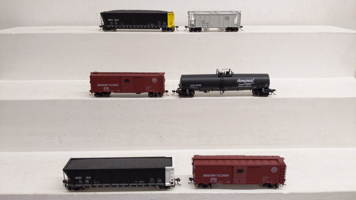 Atlas HO Scale Assorted Freight Cars 1242, 4064, 123, 4125, 89155, 700531 [6] LN/Box