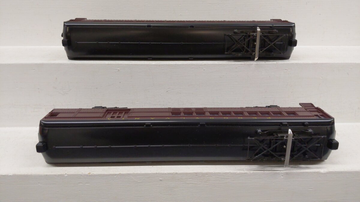 Lionel 6-18306 O Gauge Pennsylvania Multiple-Unit Commuter Cars #483/4574 EX/Box