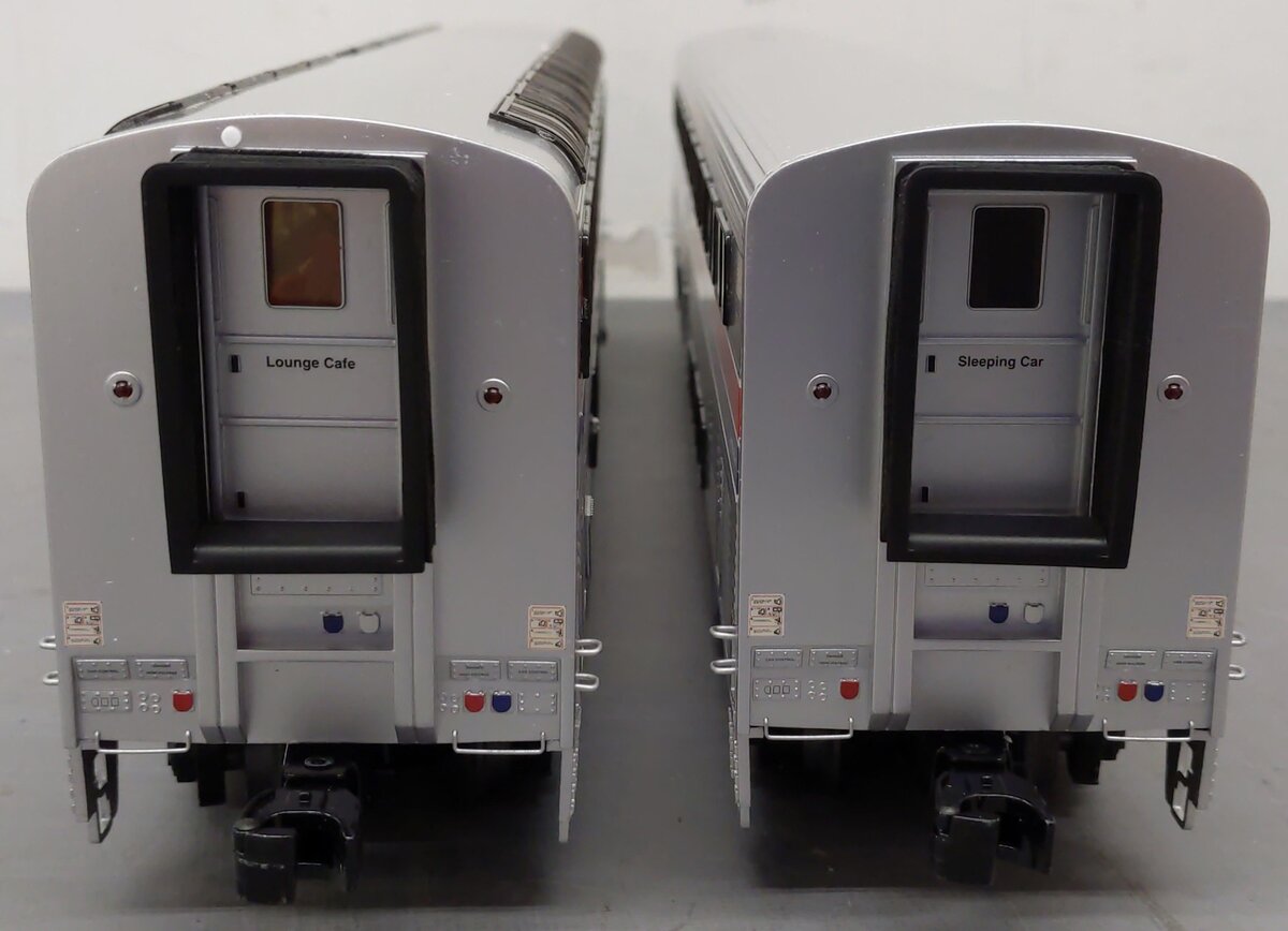 Lionel 6-15314 O Amtrak Superliner Lounge/Café & Sleeper (Set of 2) EX/Box