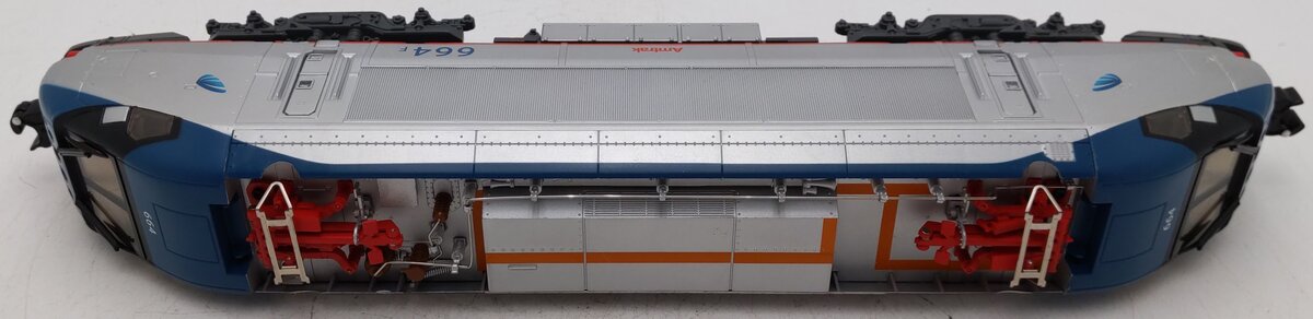 Lionel 6-38402 O Amtrak HHP-8 Powered Electric Locomotive w/RailSounds #664 EX/Box