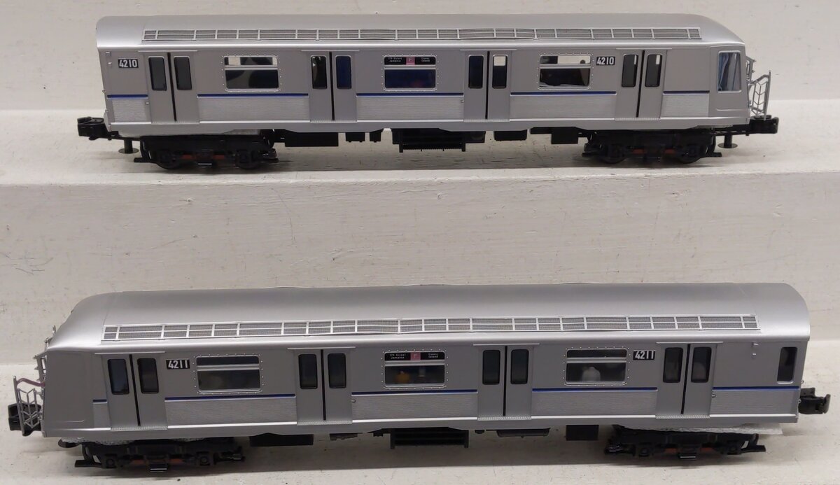 MTH 20-2717-3 O Gauge Premier Non-Powered R40 Subway Set Add-On (Set of 2) EX/Box
