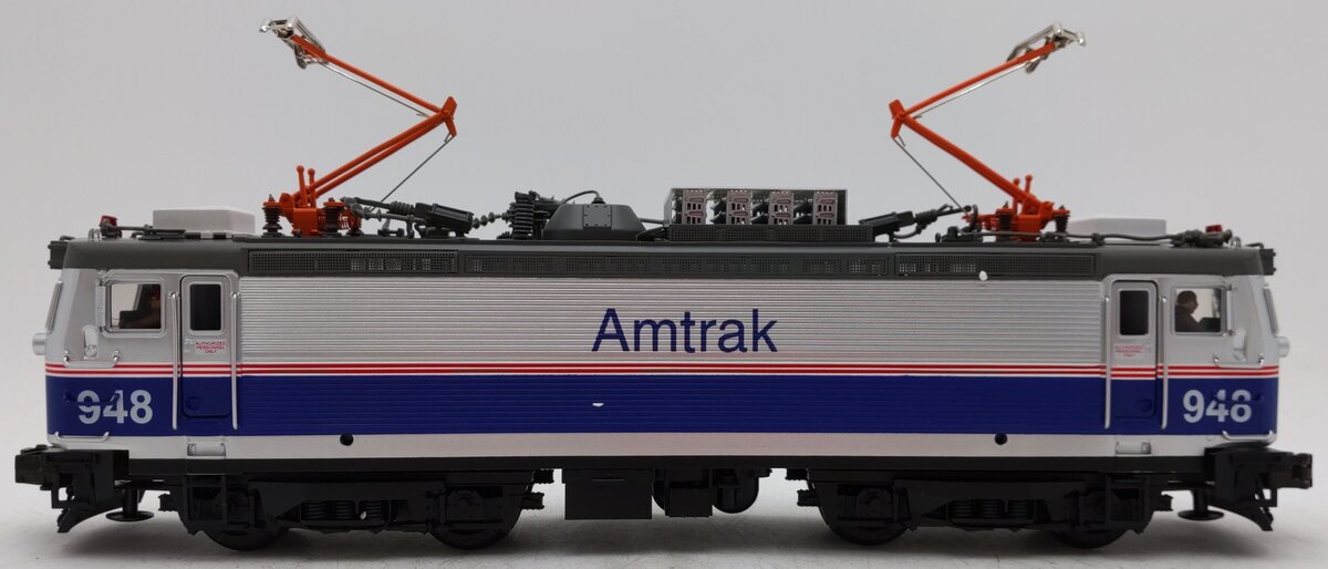 MTH 20-5528-3 Amtrak AEM-7 Non Powered Electric Locomotive #948 EX/Box
