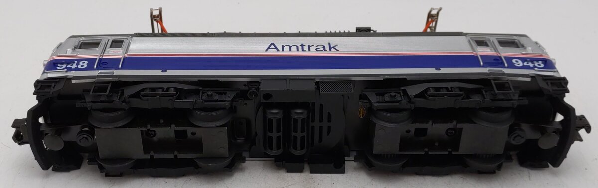 MTH 20-5528-3 Amtrak AEM-7 Non Powered Electric Locomotive #948 EX/Box