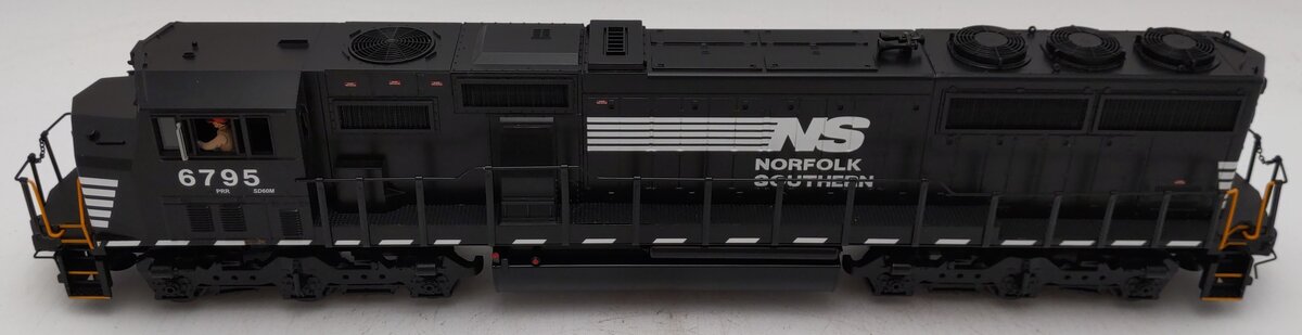 MTH 20-2449-3 NS SD60M Non-Powered Diesel Engine #6795 EX/Box