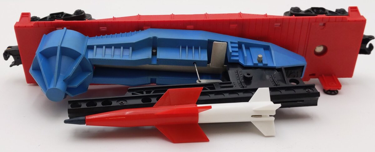 Lionel 6650 Vintage O IRBM Rocket Launcher VG