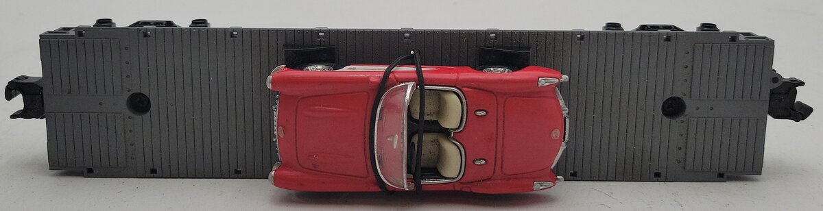 MTH 33-7601 O Gauge New York Central Flatcar w/1957 Die-Cast Corvette #372515 EX/Box
