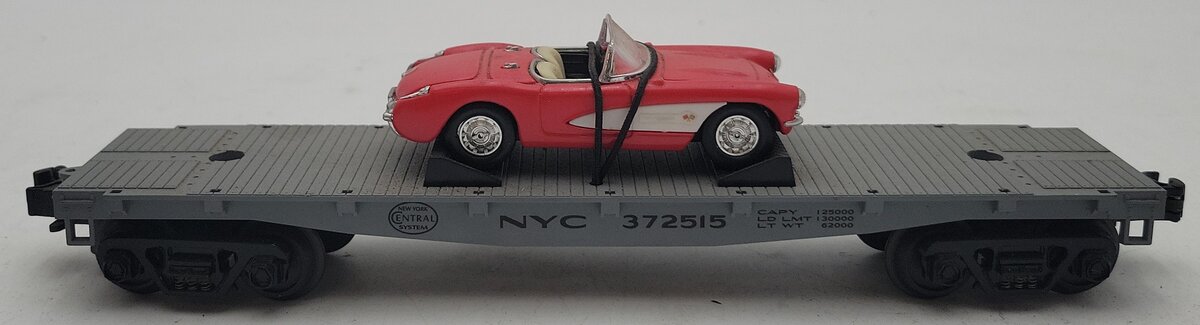 MTH 33-7601 O Gauge New York Central Flatcar w/1957 Die-Cast Corvette #372515 EX/Box
