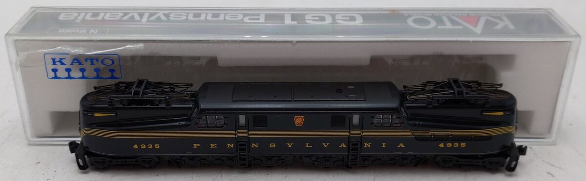 Kato 137-2001 N Scale Pennsylvania Railroad GG-1 Electric Locomotive #4935 EX/Box
