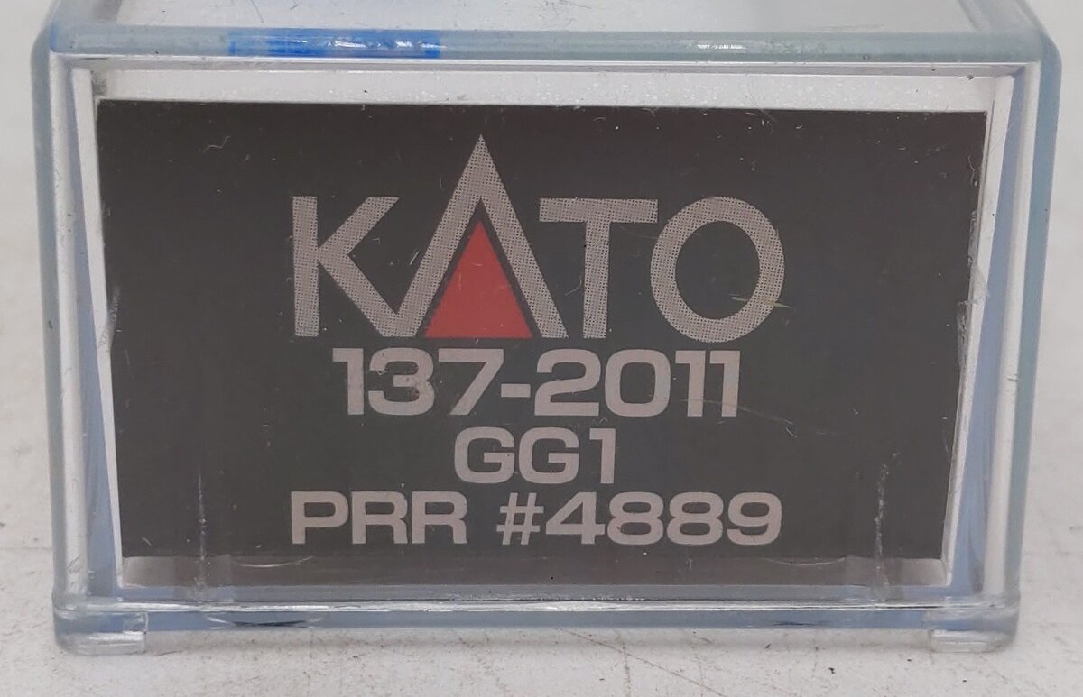 Kato 137-2011 PRR GG-1 Green/Single Stripe #4889  EX/Box
