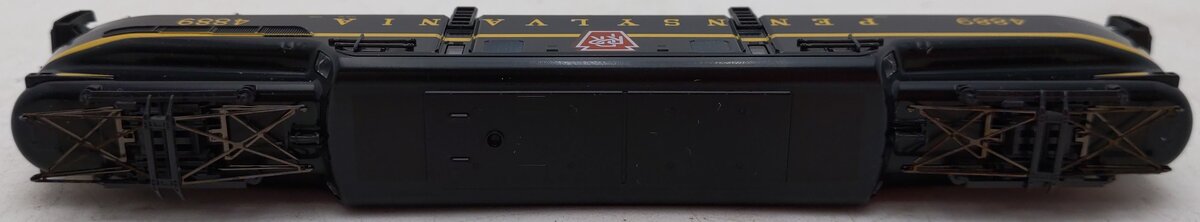 Kato 137-2011 PRR GG-1 Green/Single Stripe #4889  EX/Box