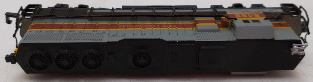 Bachmann 0612 HO Lackawanna GP-50 Diesel Locomotive #8458 EX