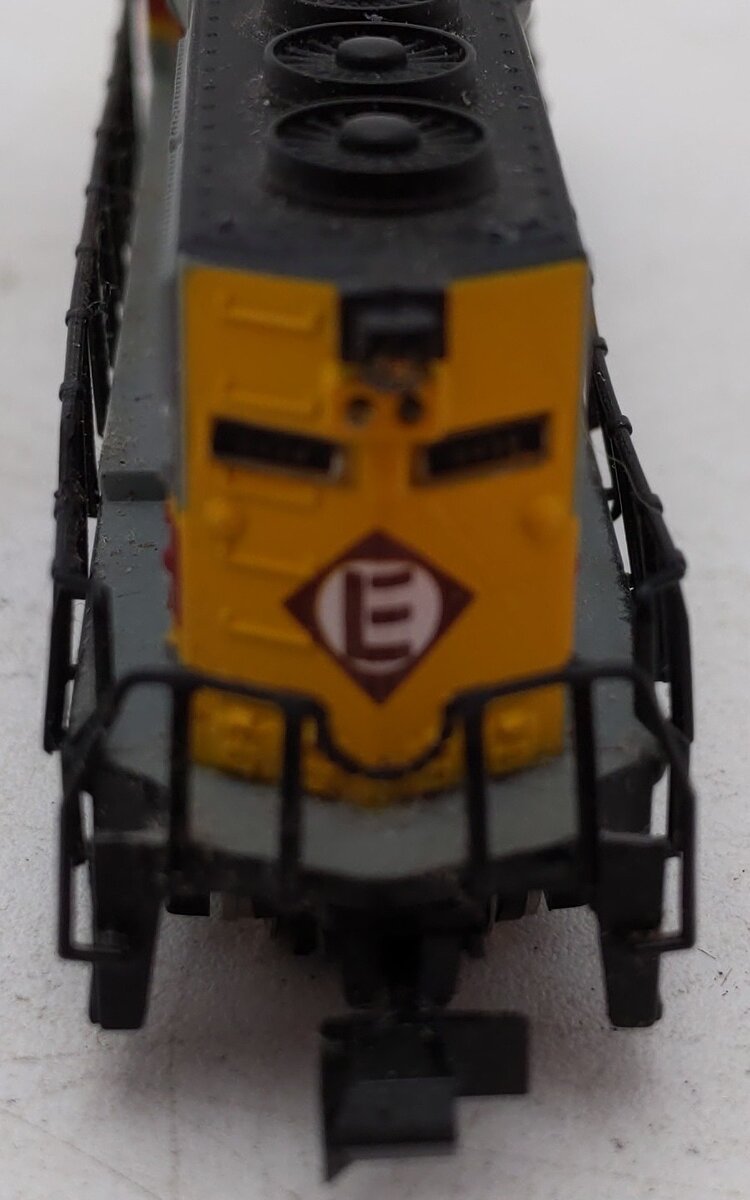 Bachmann 0612 N Scale Lackawanna GP-50 Diesel Locomotive #8458 EX