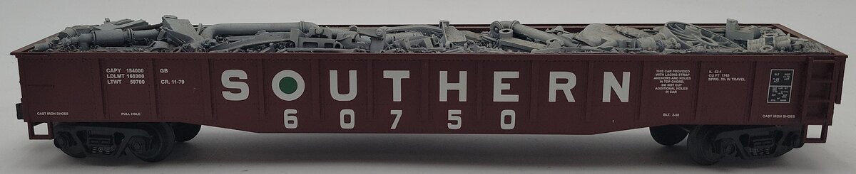 MTH 20-98004 O Gauge Southern Gondola with Junk Load #60750 EX