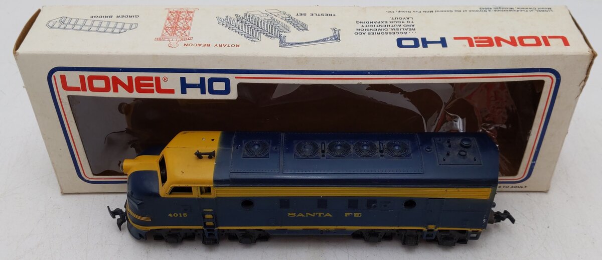 Tyco F7A Santa Fe Powered A Diesel Locomotive #4015 VG