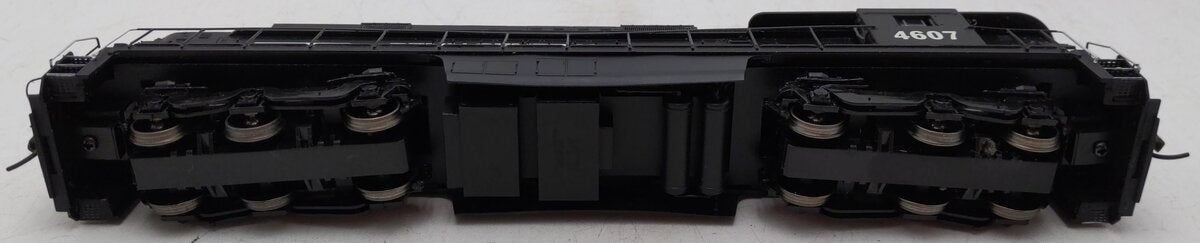 Bachmann 82405 HO Penn Central GE E33 Electric Loco w/ Flywheel Drive #4607 VG