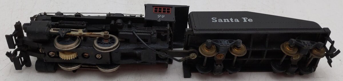 Tyco HO Scale Santa Fe Steam Locomotive and Tender #99 VG