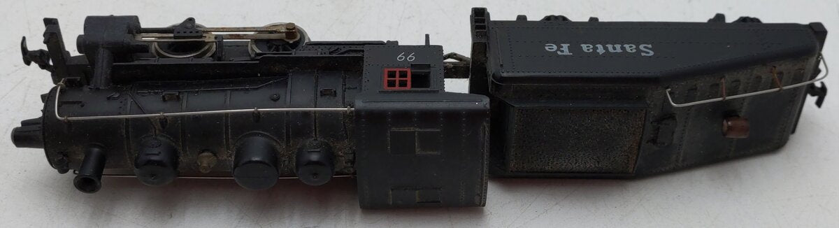 Tyco HO Scale Santa Fe Steam Locomotive and Tender #99 VG
