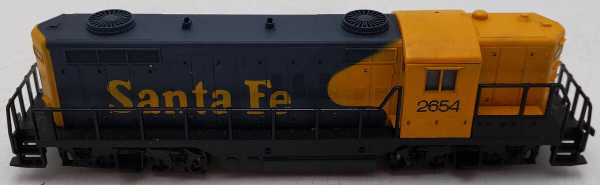 AHM HO Santa FE GP-18 Diesel Locomotive #2654 VG