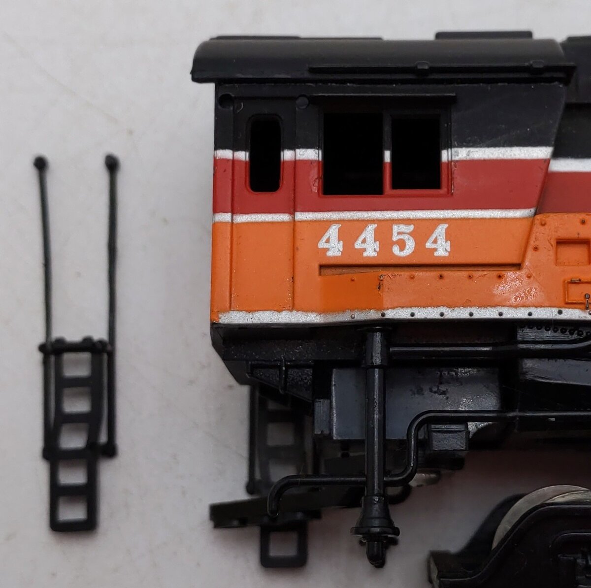 Lionel 6-6500 HO Southern Pacific Daylight Steam Locomotive #4454 VG