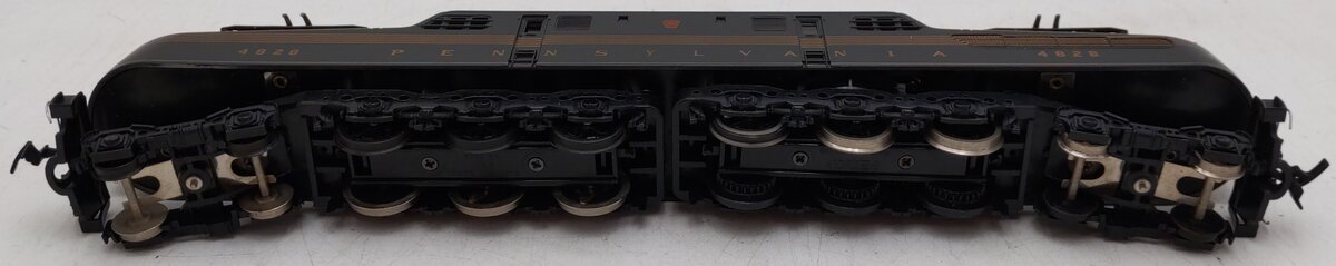 Pemco 4828 HO Scale PRR GG-1 Electric Loco. EX