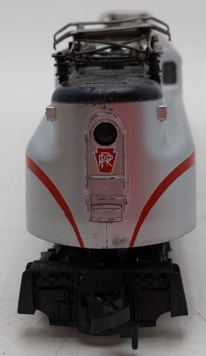 IHC M9302 HO Pennsylvania 1-Stripe GG-1 Electric Locomotive #4880 EX/Box