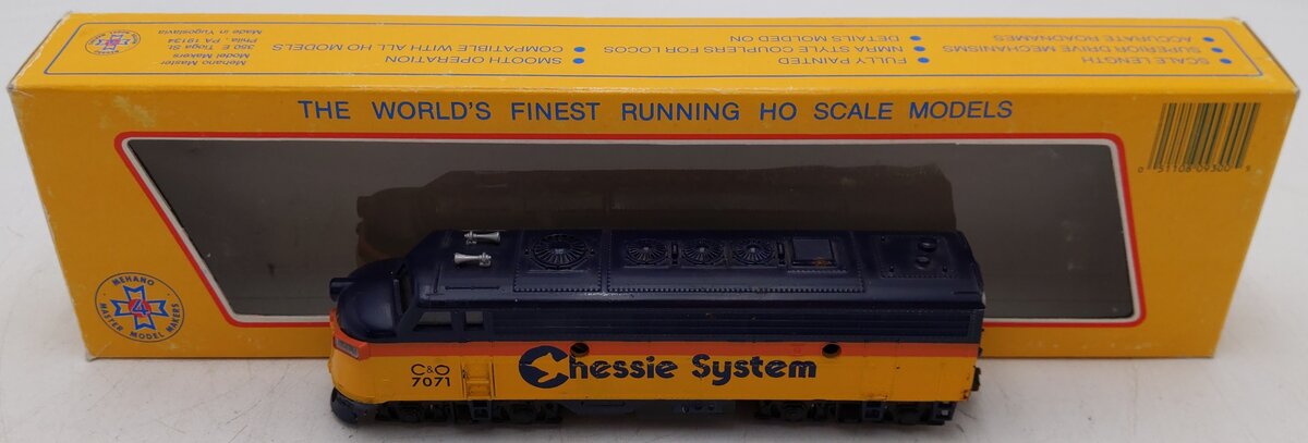 Bachmann 41-615-09 HO Scale Chessie System EMD F9 Diesel Locomotive #7071 VG