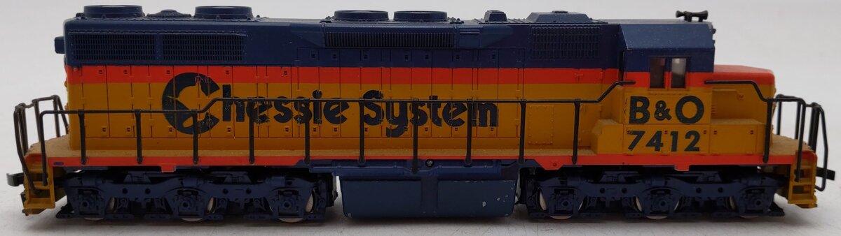 Atlas 7412 HO B&O Chessie Diesel Locomotive VG