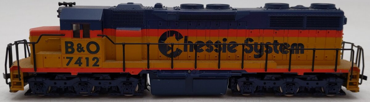 Atlas 7412 HO B&O Chessie Diesel Locomotive VG