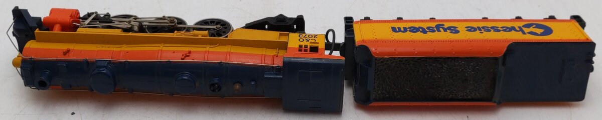 Mantua 311-23 HO Scale Chessie System 4-6-2 Steam Locomotive & Tender #2073 EX/Box