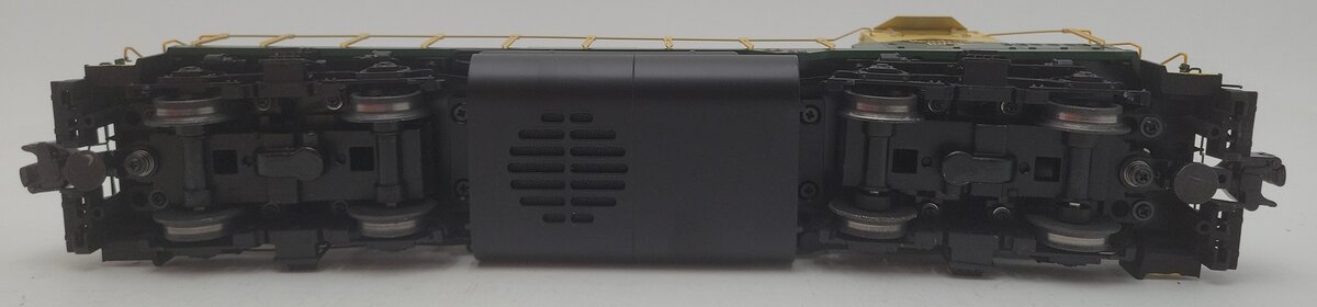 Lionel 6-38974 O Gauge Reading Non-Powered GP35 Diesel Locomotive #3633 EX/Box