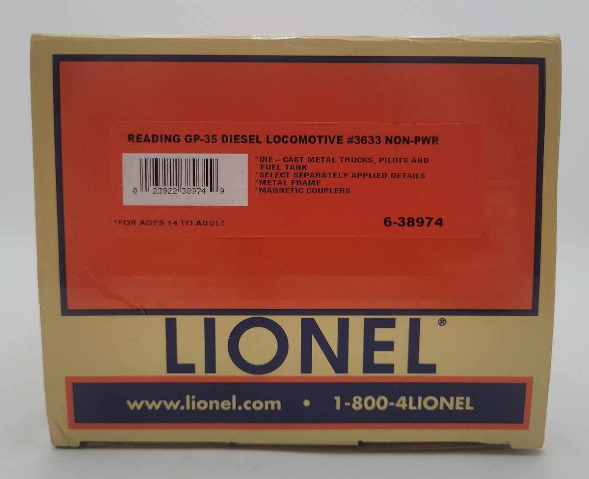 Lionel 6-38974 O Gauge Reading Non-Powered GP35 Diesel Locomotive #3633 EX/Box