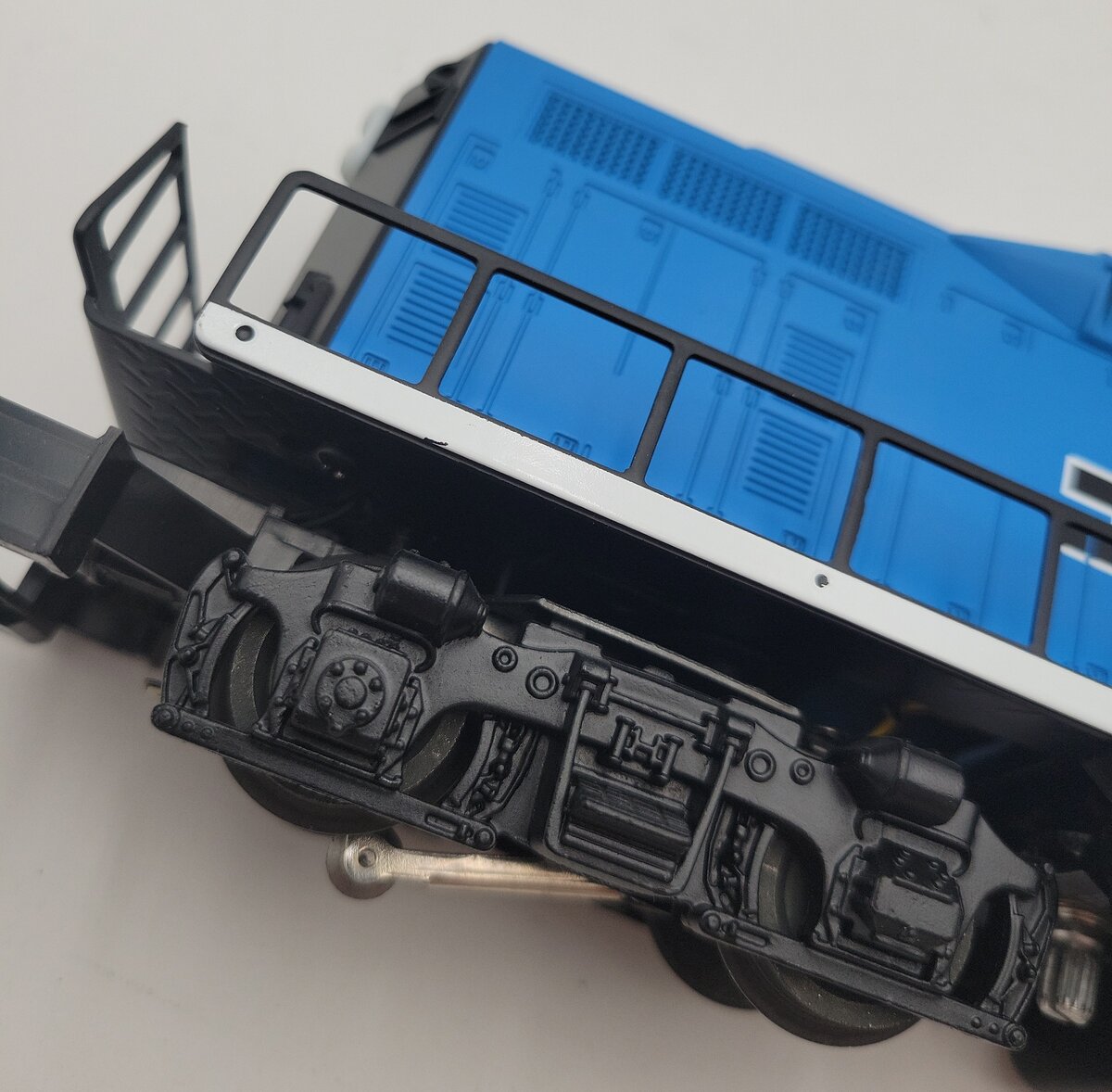 Lionel 6-11843 O Gauge Boston & Maine Diesel Lash-up Set #2380, 2381, 2389 EX/Box