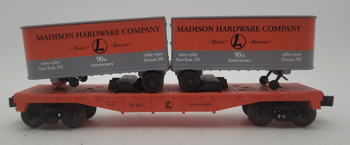 Lionel 6-52187 O Gauge Madison Hardware Flatcar w/ Piggyback Vans VG/Box