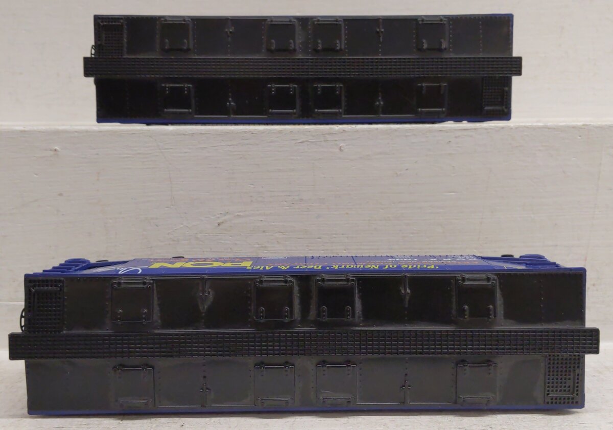 RMT 96393 O Gauge 2-Bay Cvd. 