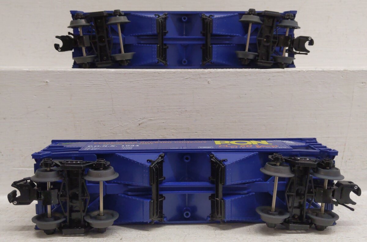RMT 96393 O Gauge 2-Bay Cvd. 