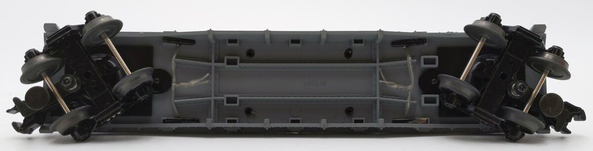 MTH 30-7661 O Gauge MTH Auto Transport Flatcar with Ertl '70 Novas #1970 EX/Box