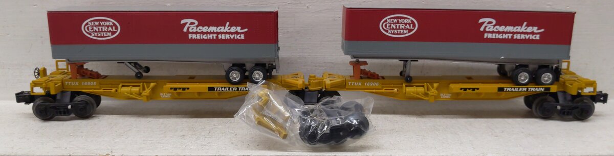 Lionel 6-16904 O New York Central T.T.U.X. Flat Cars w/2 Intermodal Containers EX