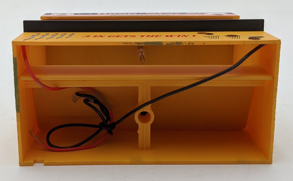Lionel 6-37959 O Scale Midway Basketball Toss Game VG/Box